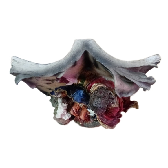 Handpainted Nativity Scene - Picture 2 of 3